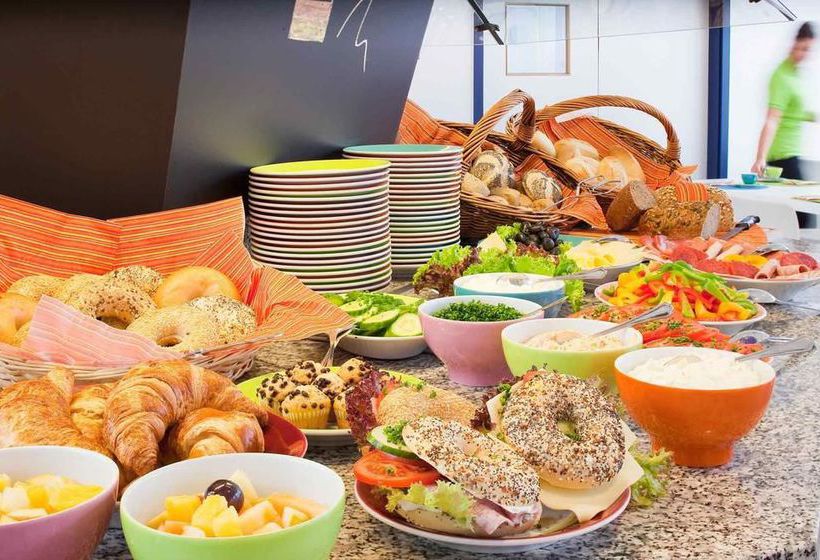 Ibis Styles Hotel Aachen City 7