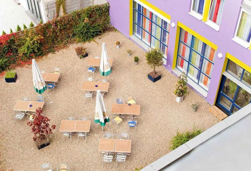 Ibis Styles Hotel Aachen City 8