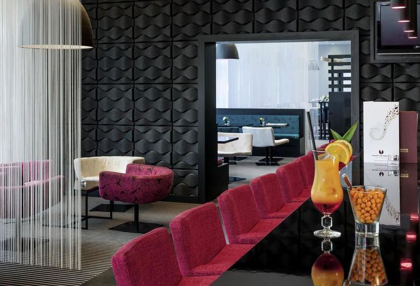 Mercure Hotel Wuerzburg am Mainufer 12