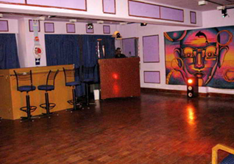 Hotel Snowcrests Manor 6