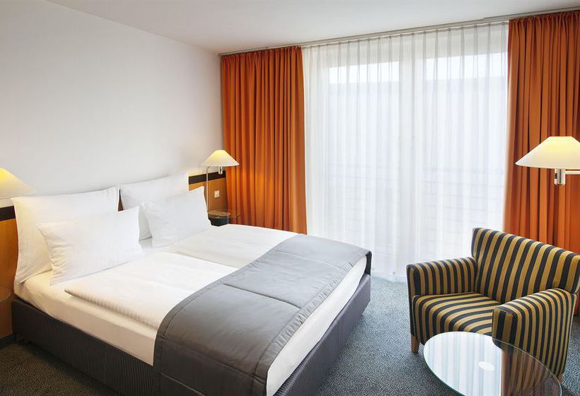 Hotel Holiday Inn Berlin City Center East - Prenzlauer Allee 8