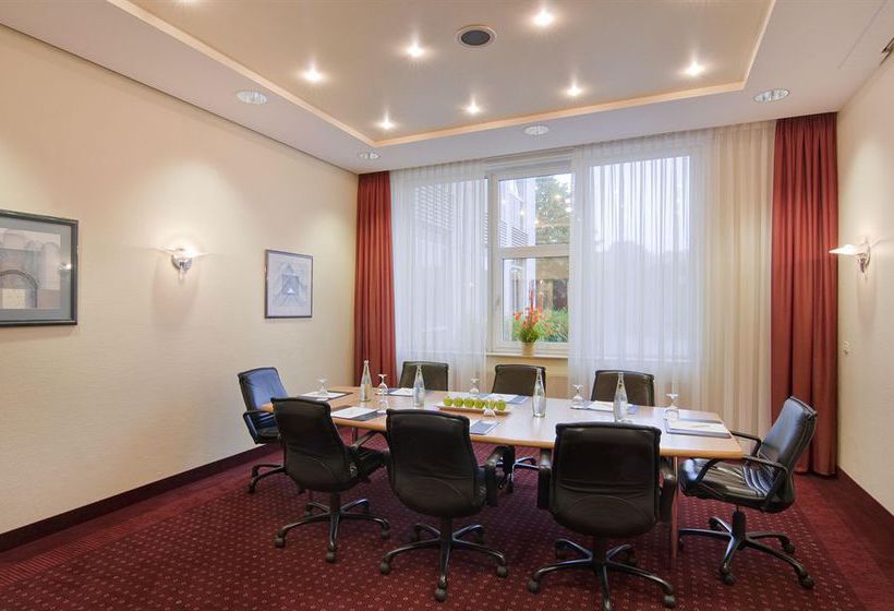 Hotel Holiday Inn Düsseldorf-Neuss 13