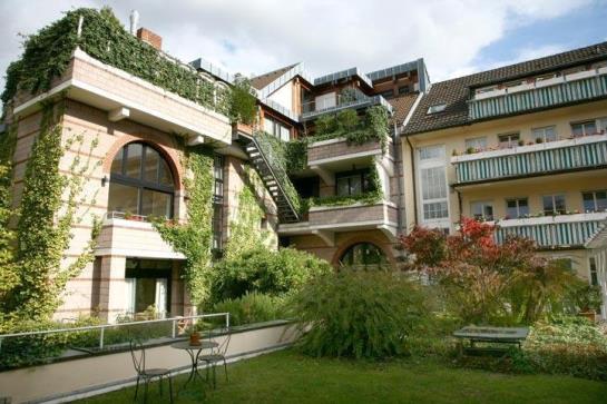 Apartment House Hohe Strasse Düsseldorf 1