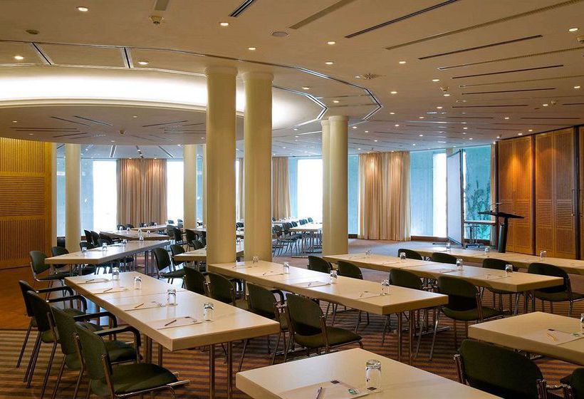 Novotel Freiburg am Konzerthaus 9