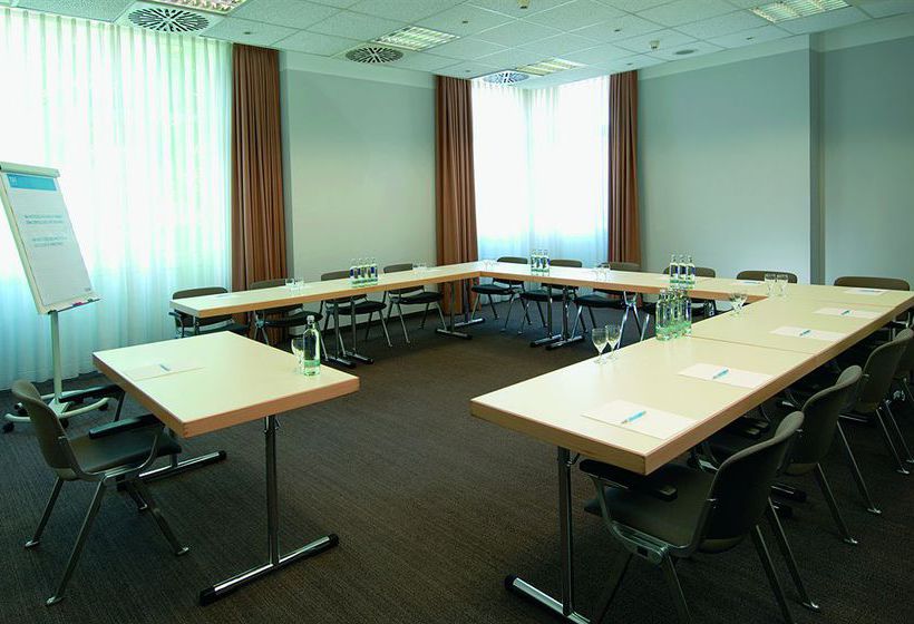 Hotel NH Frankfurt Airport West 6