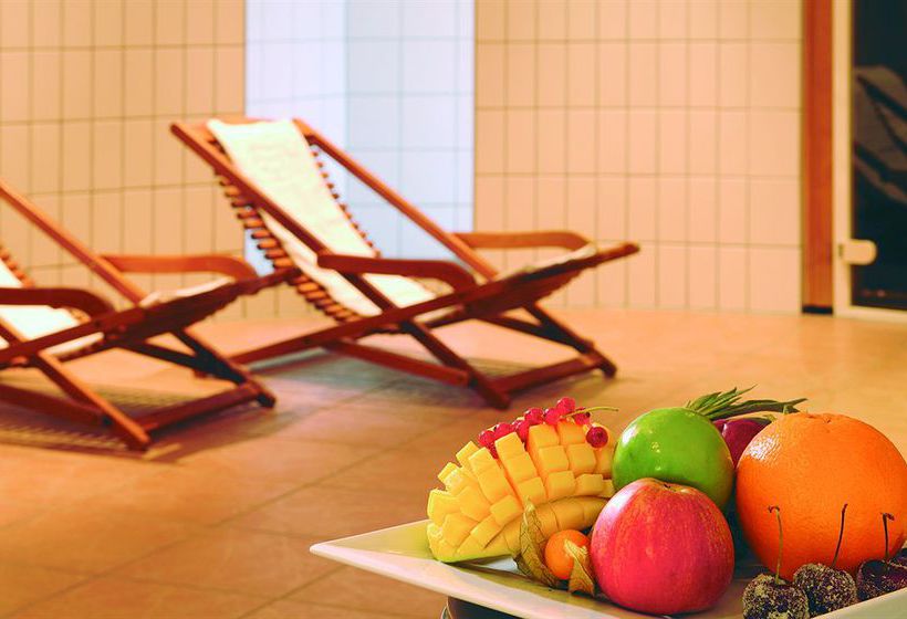 Hotel NH Düsseldorf City 18