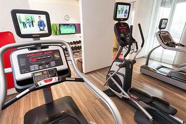 Hotel Courtyard Wiesbaden-Nordenstadt 11