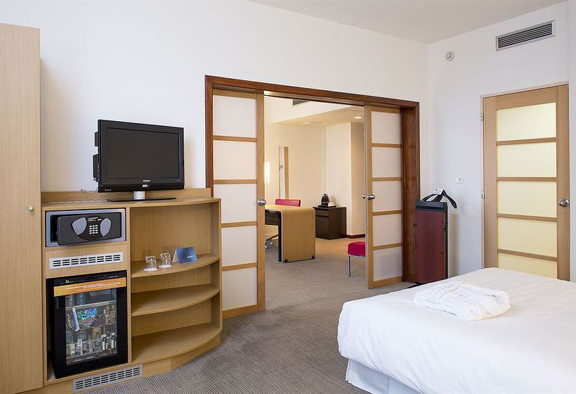 Novotel Moscow Sheremetyevo Airport 11