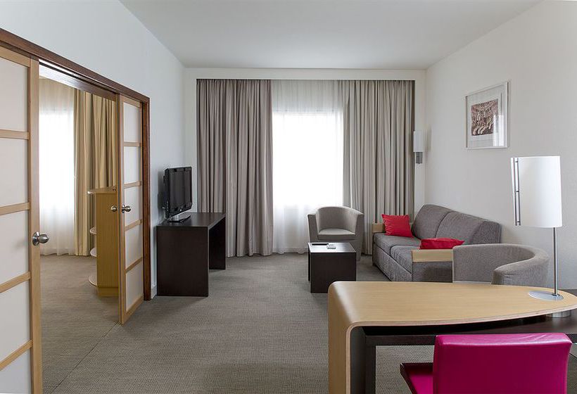 Novotel Moscow Sheremetyevo Airport 9