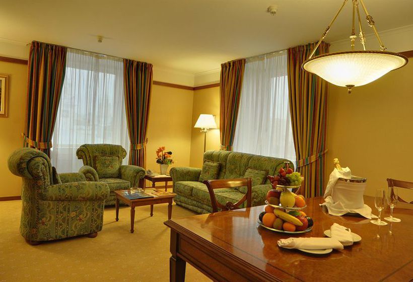 Radisson Slavyanskaya Hotel & Business Center 11