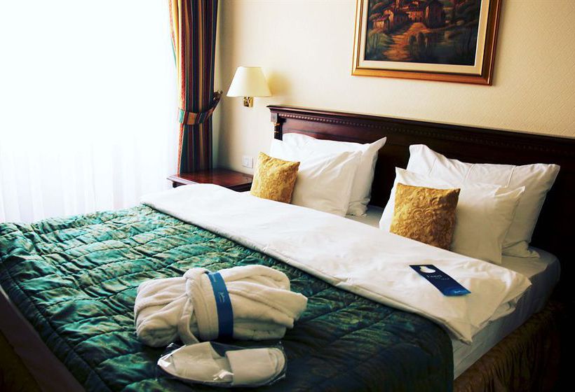 Radisson Slavyanskaya Hotel & Business Center 19