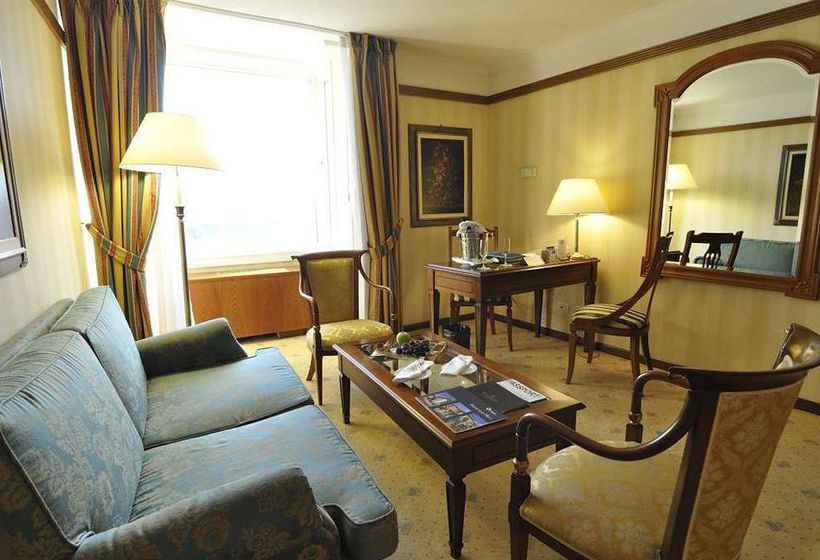 Radisson Slavyanskaya Hotel & Business Center 4