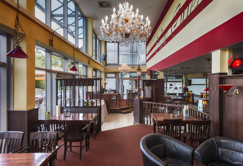 Hotel Holiday Inn Berlin City East-Landsberger 9