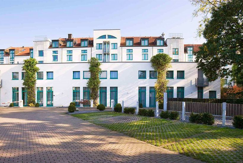 Hotel Holiday Inn Düsseldorf Hafen 2