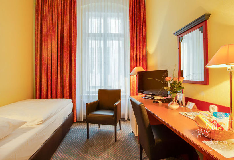 Akzent Hotel Am Goldenen Strauss 20