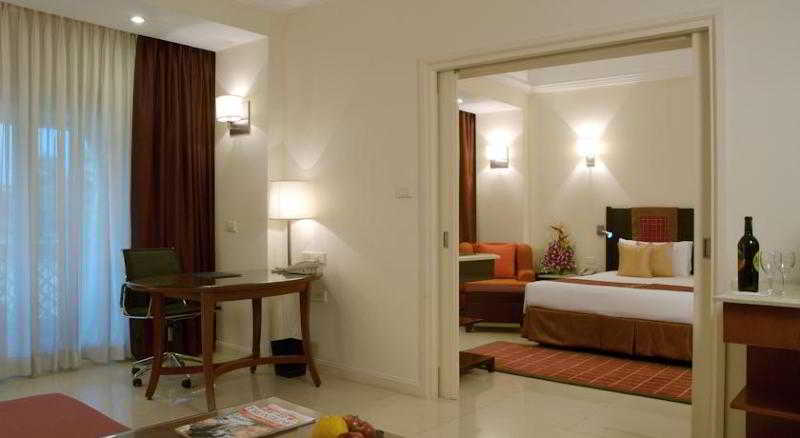 Residence Vivanta by Taj - Aurangabad 11