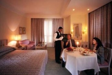 Residence Taj Residency 2