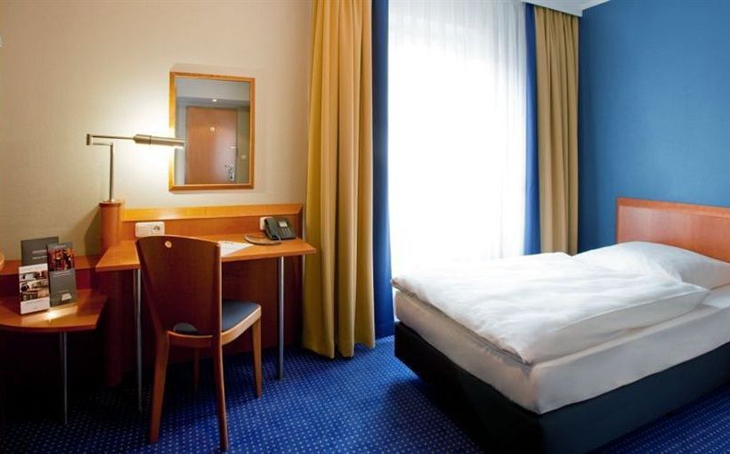 Steigenberger Hotel Stadt Hamburg 1