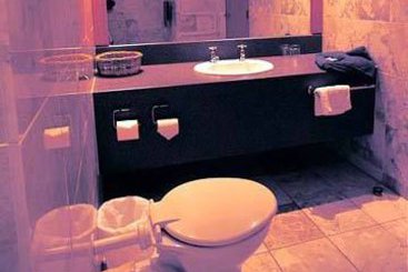 Hotel Camelot on the Square 12