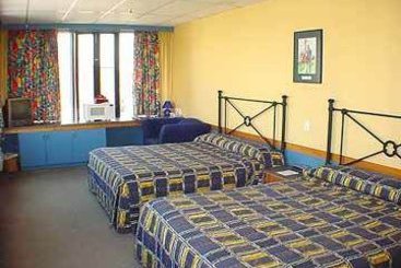 Hotel Camelot on the Square 6