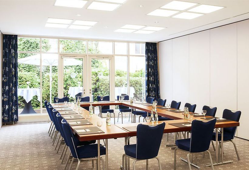 Hotel NH Voltaire Postdam 11