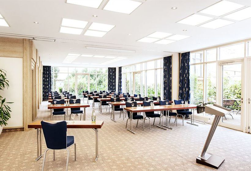 Hotel NH Voltaire Postdam 3