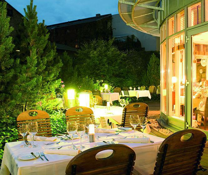 Hotel NH Voltaire Postdam 6