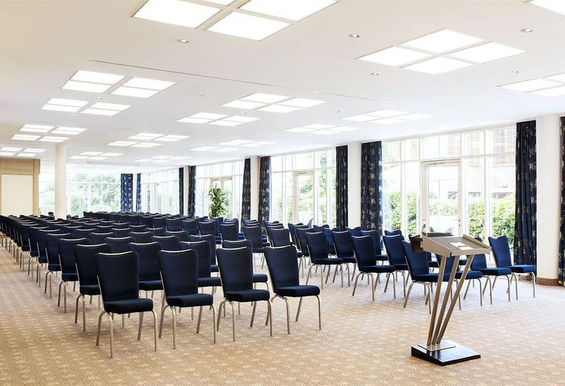 Hotel NH Voltaire Postdam 9