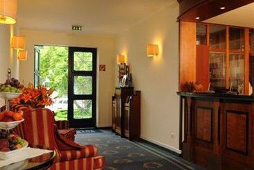 Hotel Villa Viktoria 10