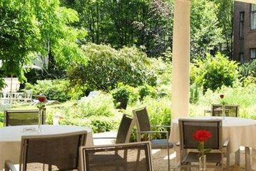 Hotel Villa Viktoria 13