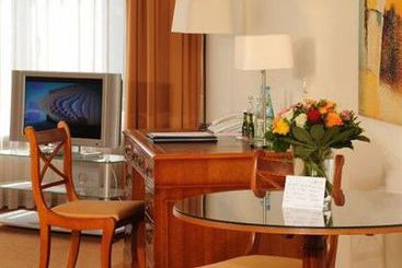 Hotel Villa Viktoria 16