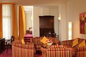 Hotel Villa Viktoria 17