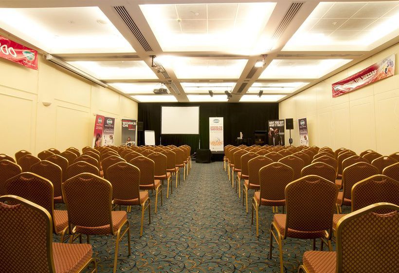 Hotel Millennium Queenstown 8