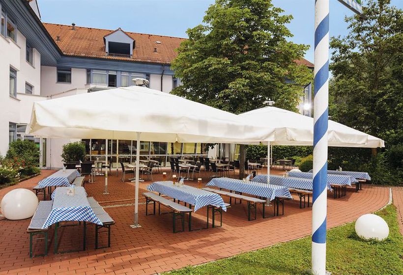 Mövenpick Hotel München Airport 11