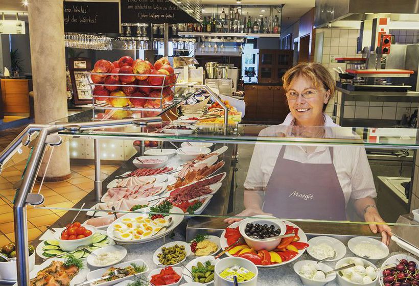 Mövenpick Hotel München Airport 12