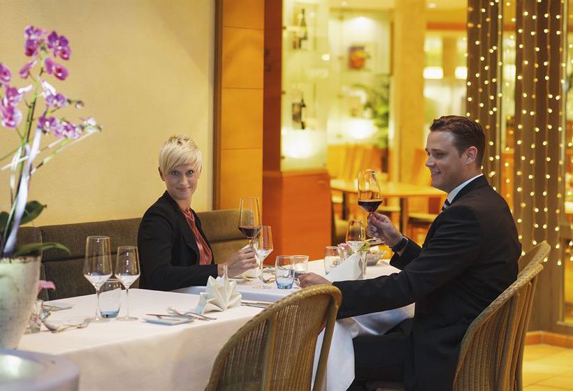 Mövenpick Hotel München Airport 5