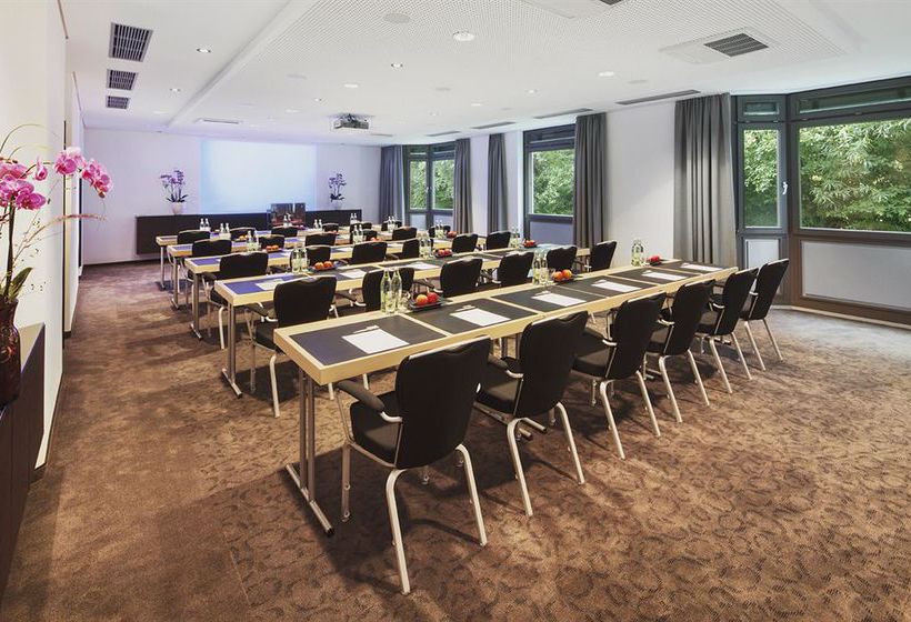 Mövenpick Hotel München Airport 8