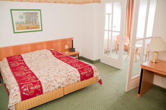 Hotel City Partner Waldbahn 8