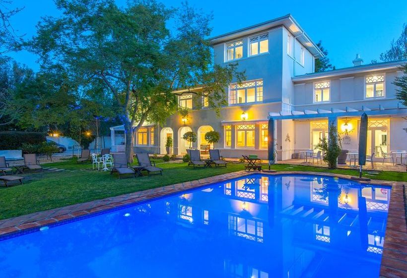 Hotel Summerwood Guest House