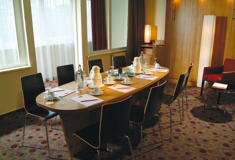 Leonardo Airport Hotel Berlin Brandenburg 19