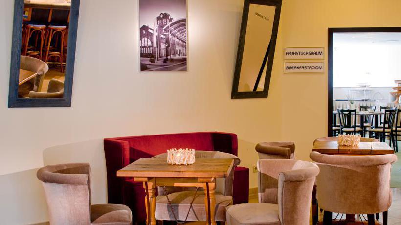 Achat Comfort Hotel Stuttgart 11