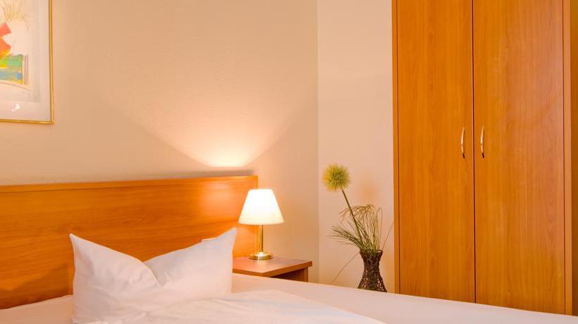 Achat Comfort Hotel Stuttgart 14