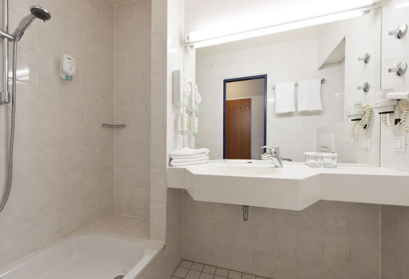 Achat Comfort Hotel Stuttgart 15