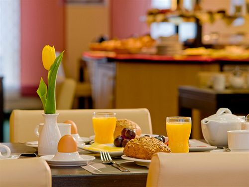 Achat Comfort Hotel Messe Chemnitz 12