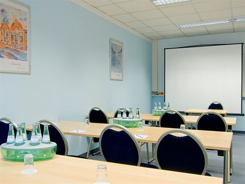 Achat Comfort Hotel Messe Chemnitz 16