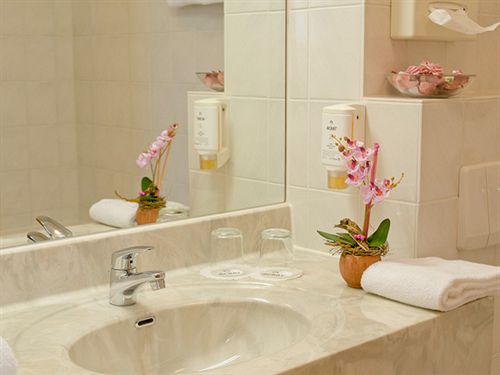 Achat Comfort Hotel Messe Chemnitz 20