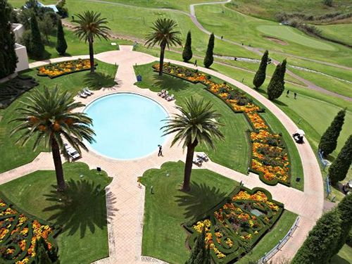 Graceland Hotel Casino & Country Club 1