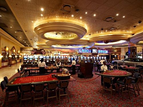 Graceland Hotel Casino & Country Club 10