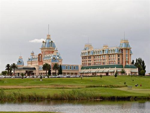 Graceland Hotel Casino & Country Club 16