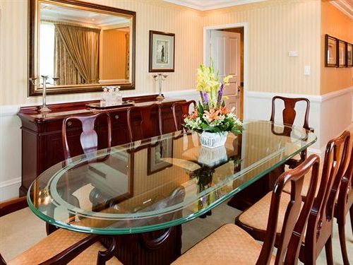 Graceland Hotel Casino & Country Club 6